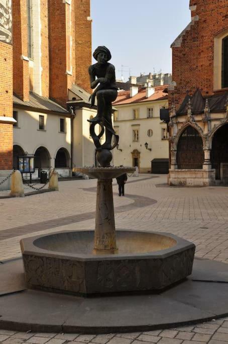 Arianska4You Apartment Krakow Bagian luar foto